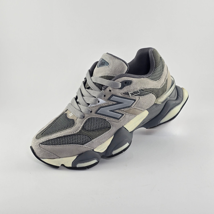 طوسی- خاکستری